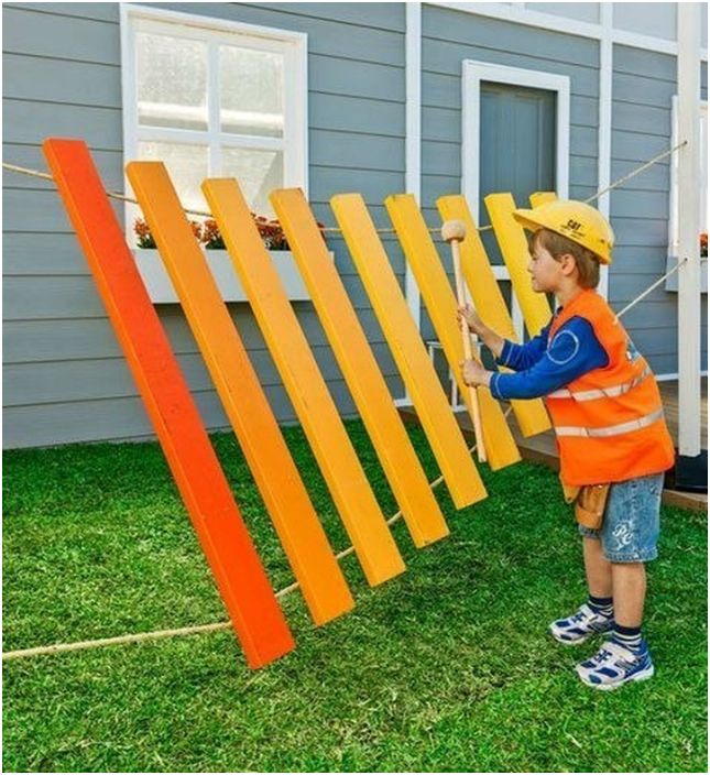 Un énorme xylophone.