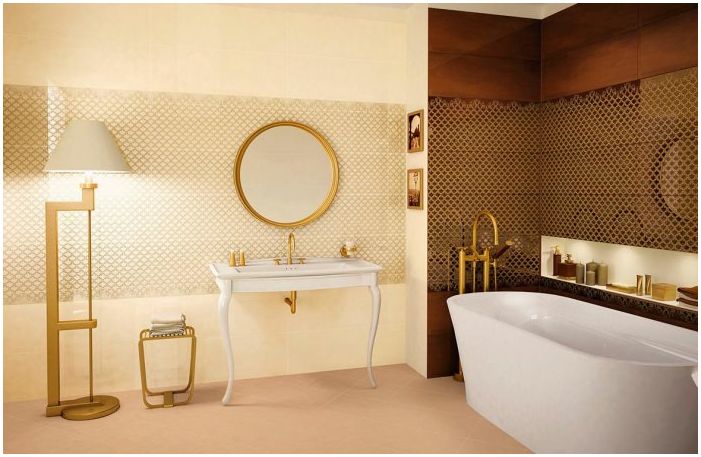 intérieur de la salle de bain en couleur or