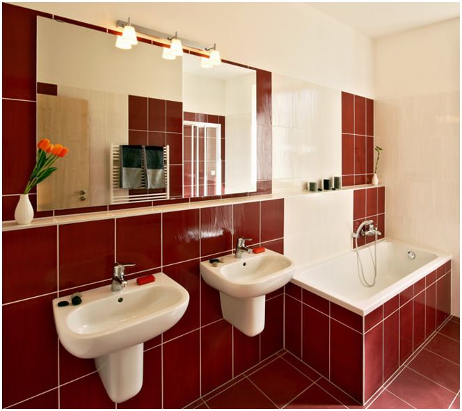 salle de bain aux couleurs rouges