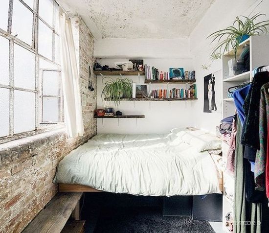 5 пролетни идеи за малък интериор на спалнята