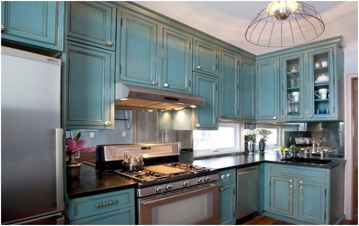 turquoise kitchen with aged look