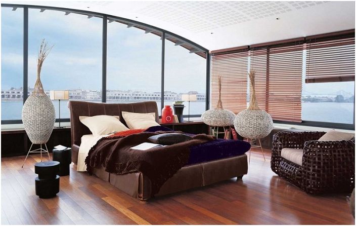 Nice bedroom by Roche Bobois with amazing view from the window.