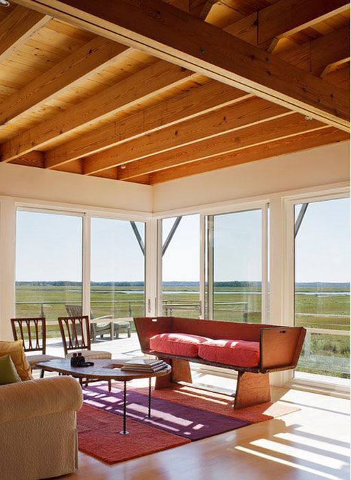Interiér obývacej izby od Estes / Twombly Architects, Inc.