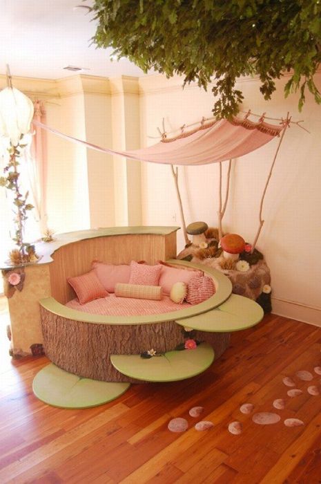 Flower-shaped bed for little fairies.