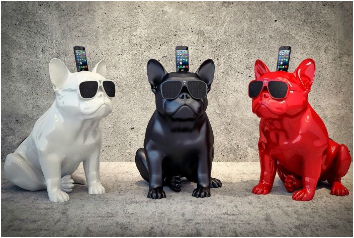 Superbes haut-parleurs Bluetooth pour iPhone sous la forme de bulldogs colorés de Jarre Technologies.