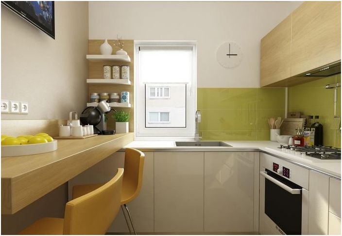 Small kitchen: 6 square meters