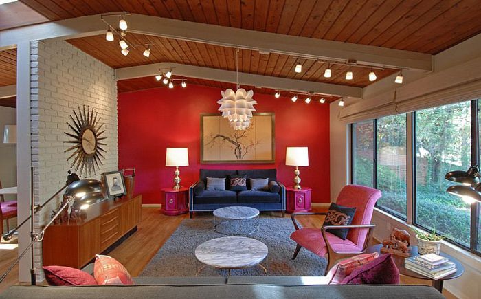 Red and hot pink in the living room by Brian Patterson Designs