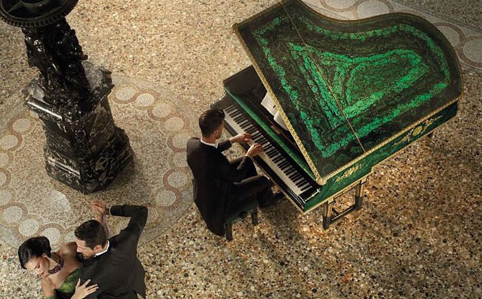 Pianoforte a coda Malachite di Baldi e Bechstain