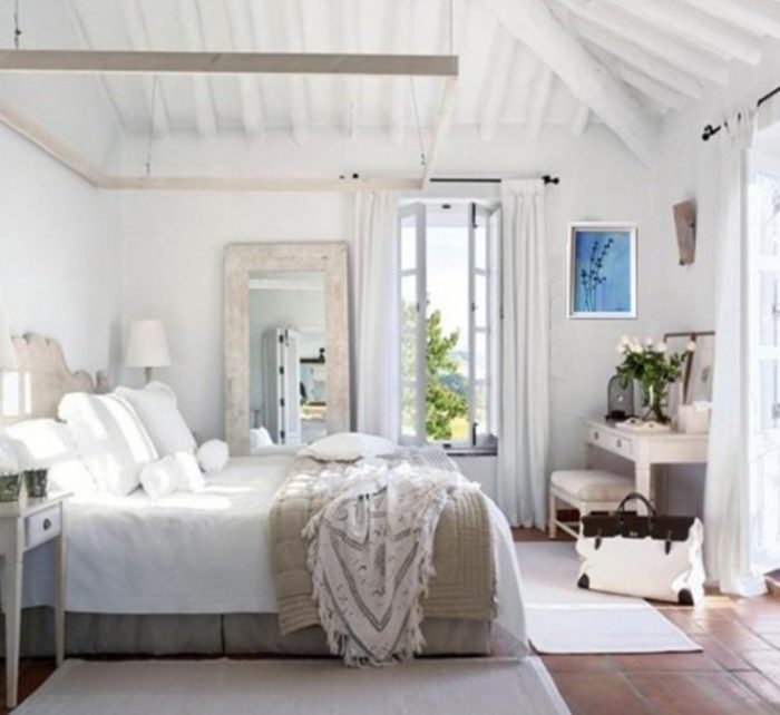 Bedroom- in- Provence- style-555-2