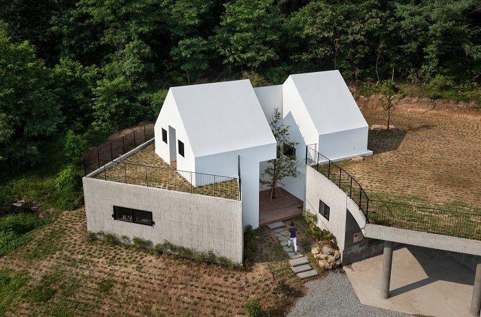 Architectural project of Rieuldorang Atelier bureau.