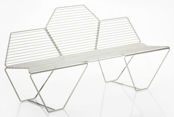 Hexagone bench in elegant metal