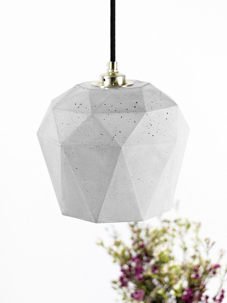 Замечательный подвесной светильник Triangulate от баварского дизайнера Stefan Gant