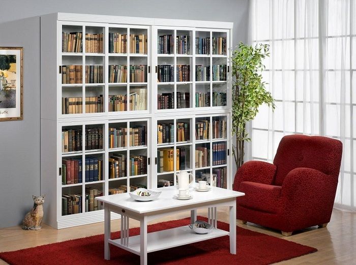 Une bonne solution pour mettre une bibliothèque aussi mignonne qui optimise l'espace.