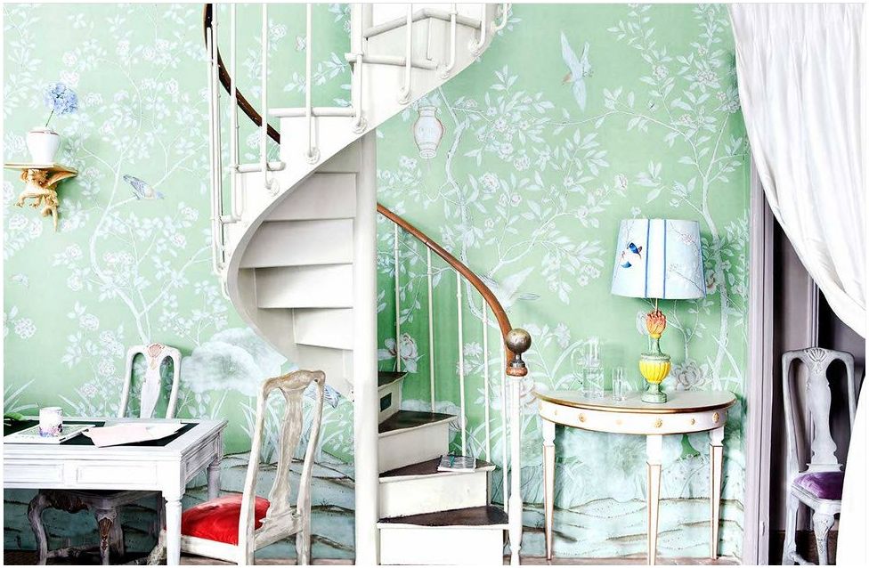 Spiral staircase: a graceful design element in your home