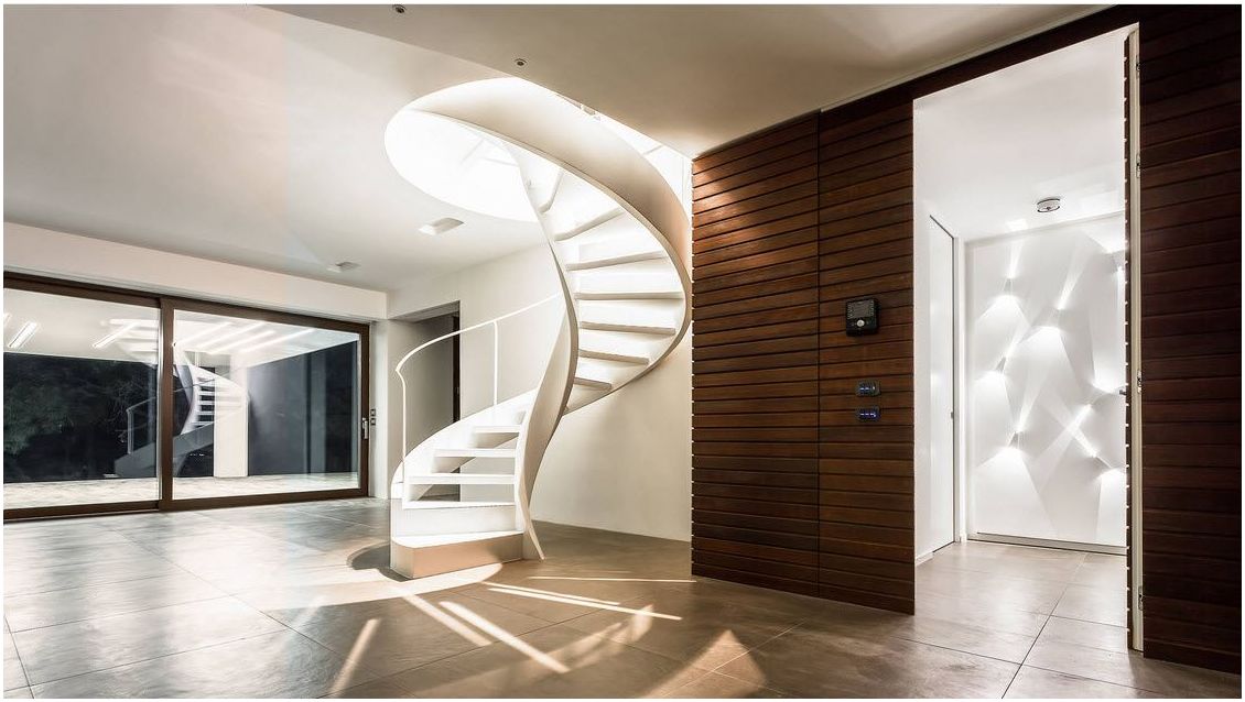 Spiral staircase: a graceful design element in your home