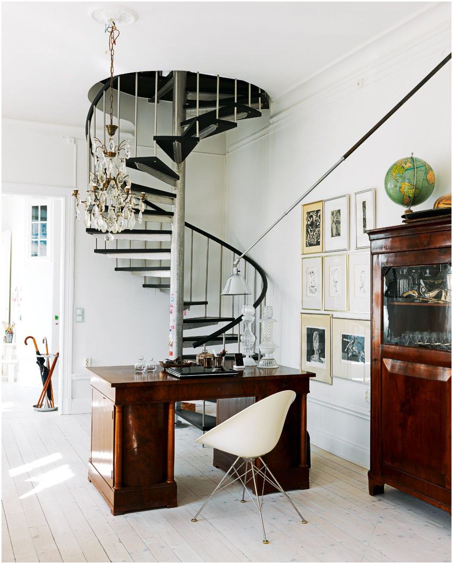 Spiral staircase: a graceful design element in your home