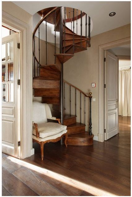 Spiral staircase: a graceful design element in your home