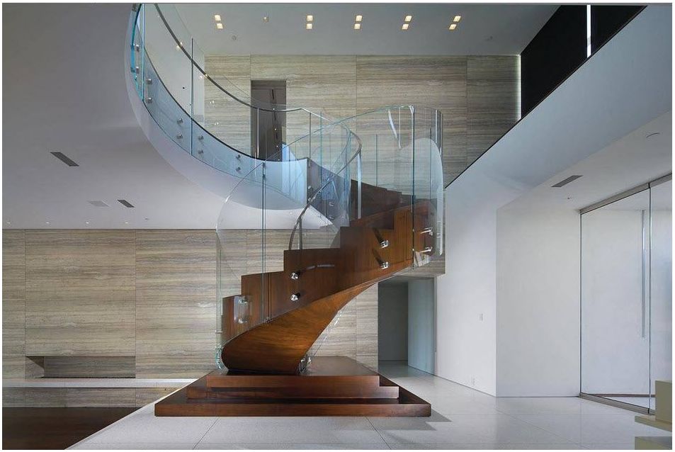 Spiralno stubište: graciozan element dizajna u vašem domu