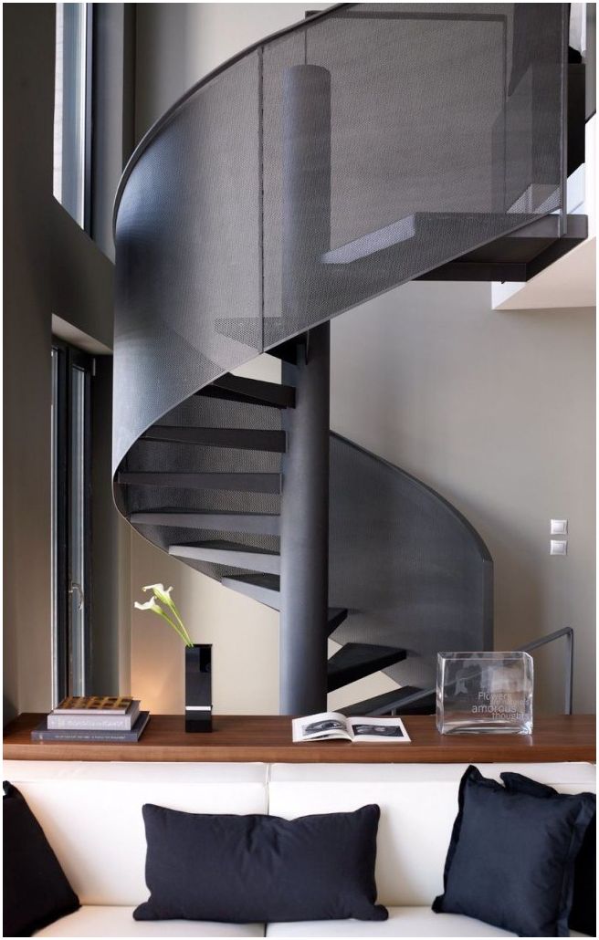 Spiral staircase: a graceful design element in your home