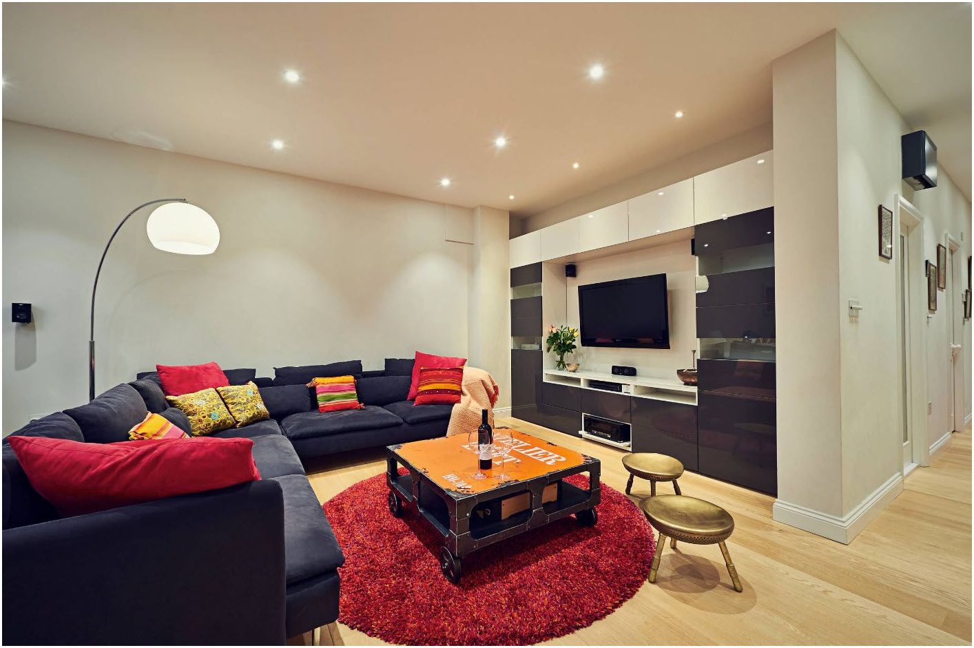 Nappali szoba 13 négyzetméter m: alapvető stílusok és tervezési szabályok egy kis nappali számára