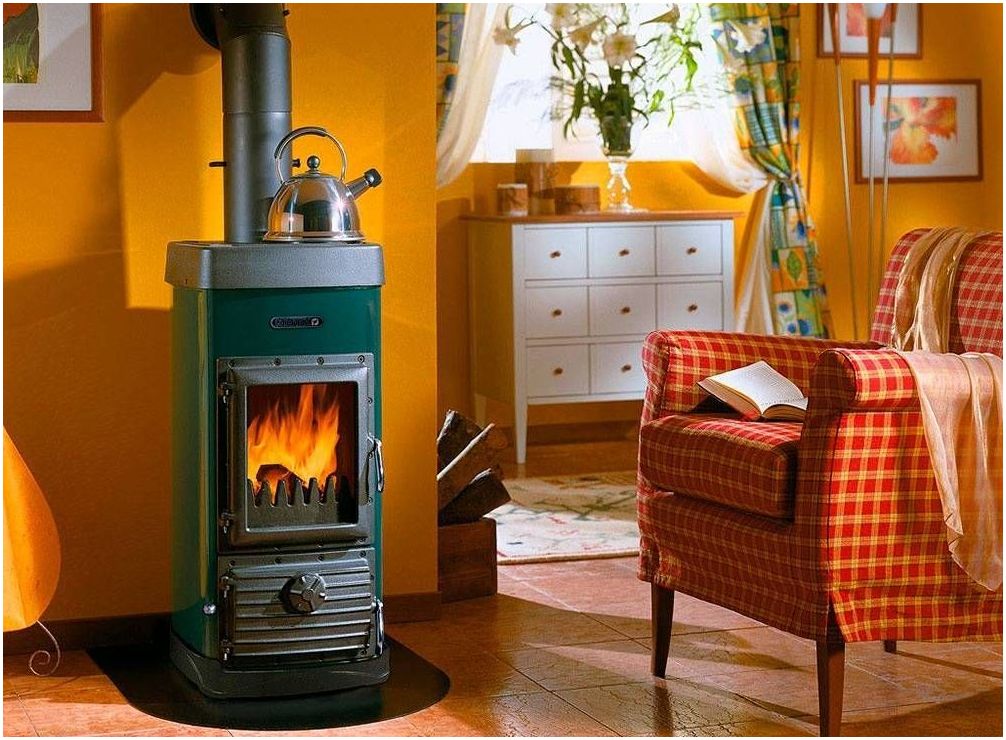Peć-kamin: koja inačica uređaja za grijanje je pogodna za vaš dom ili ljetnu kućicu